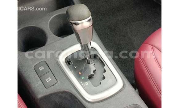 Ra Imported Toyota Hilux funfun Ọkọ̀ in Import - Dubai ni Ashanti Ra Imported Toyota Hilux funfun Ọkọ̀ in Import - Dubai ni Ashanti