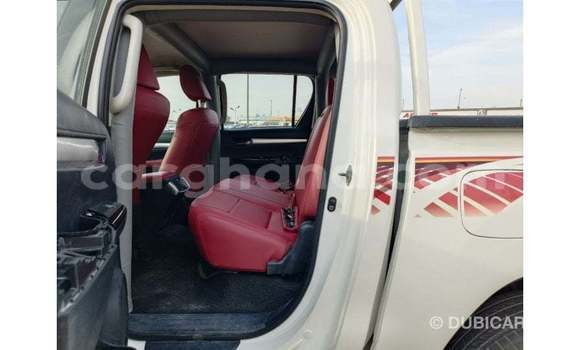 Ra Imported Toyota Hilux funfun Ọkọ̀ in Import - Dubai ni Ashanti Ra Imported Toyota Hilux funfun Ọkọ̀ in Import - Dubai ni Ashanti