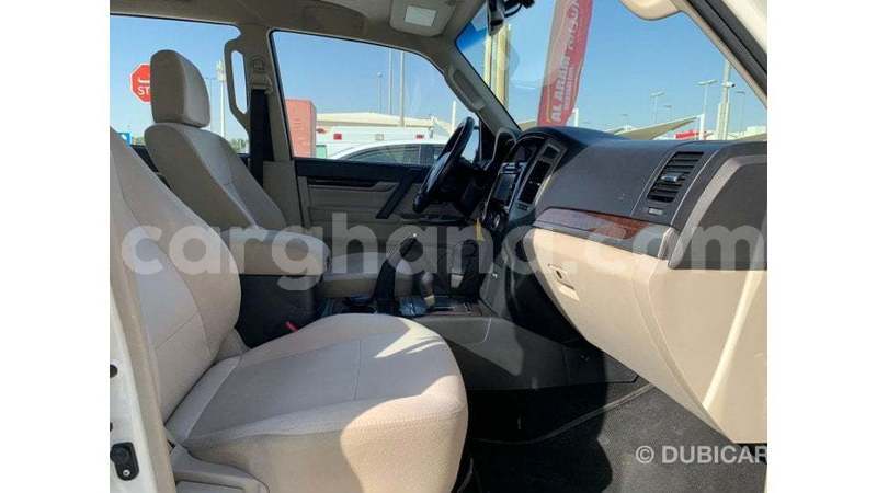 Big with watermark mitsubishi pajero ashanti import dubai 55350