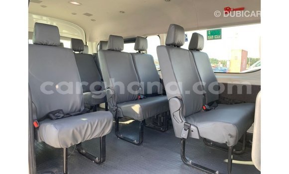 Sayi Imported Toyota Hiace White Mota in Import - Dubai a Ashanti Sayi Imported Toyota Hiace White Mota in Import - Dubai a Ashanti