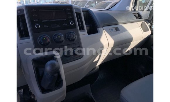 Sayi Imported Toyota Hiace White Mota in Import - Dubai a Ashanti Sayi Imported Toyota Hiace White Mota in Import - Dubai a Ashanti
