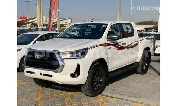 Ra Imported Toyota Hilux funfun Ọkọ̀ in Import - Dubai ni Ashanti Ra Imported Toyota Hilux funfun Ọkọ̀ in Import - Dubai ni Ashanti