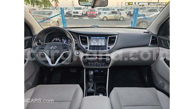 Big with watermark hyundai tucson ashanti import dubai 55364