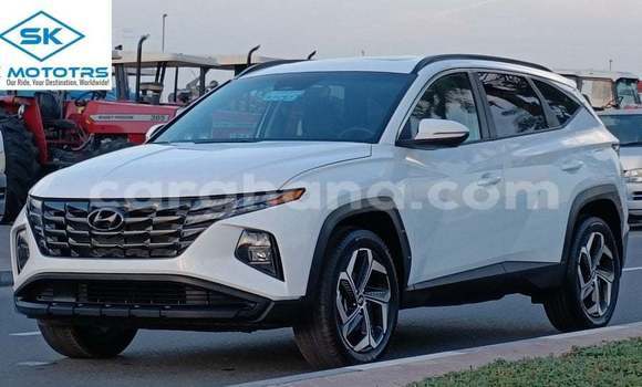 Ra Imported Hyundai Tucson funfun Ọkọ̀ in Import - Dubai ni Ashanti Ra Imported Hyundai Tucson funfun Ọkọ̀ in Import - Dubai ni Ashanti