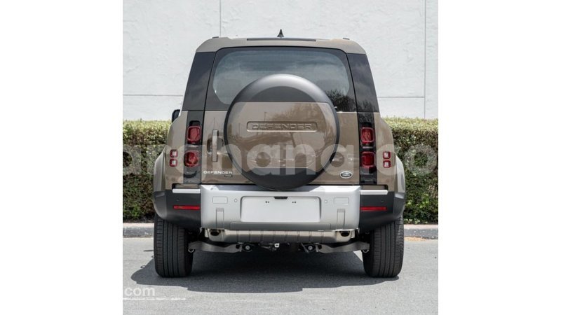 Big with watermark land rover defender ashanti import dubai 55380