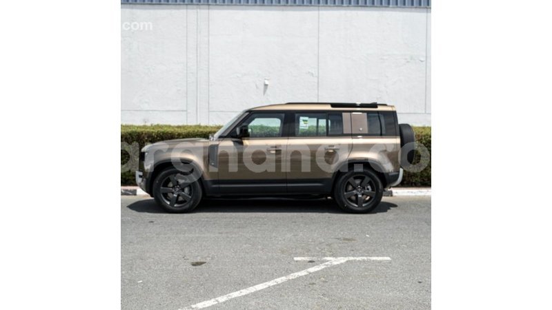 Big with watermark land rover defender ashanti import dubai 55380