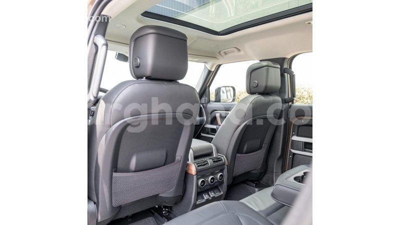 Big with watermark land rover defender ashanti import dubai 55380