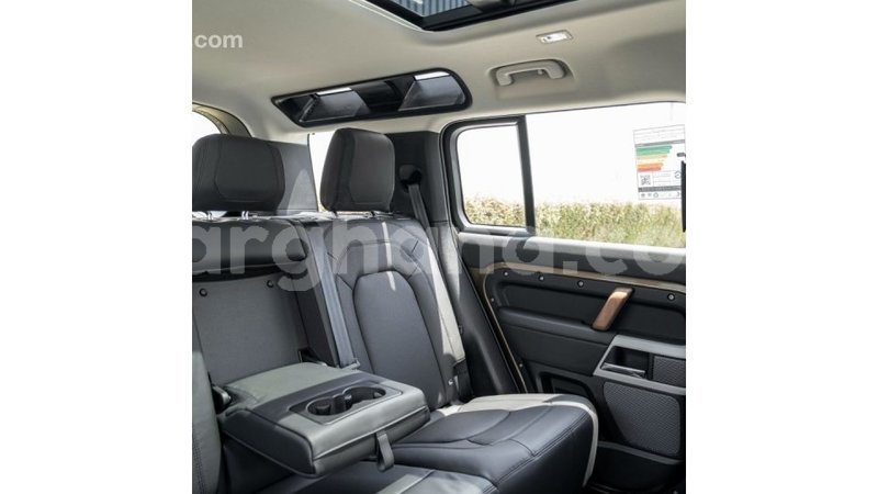 Big with watermark land rover defender ashanti import dubai 55380