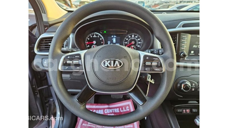 Big with watermark kia sorento ashanti import dubai 55384