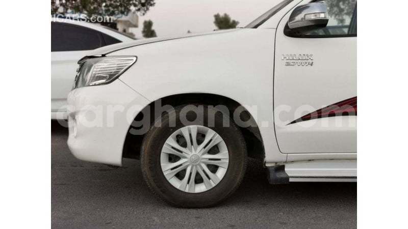 Big with watermark toyota hilux ashanti import dubai 55385