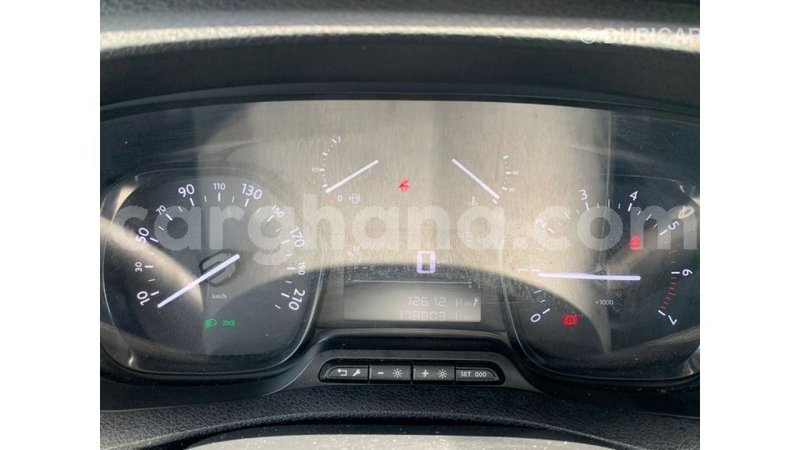 Big with watermark peugeot expert ashanti import dubai 55397