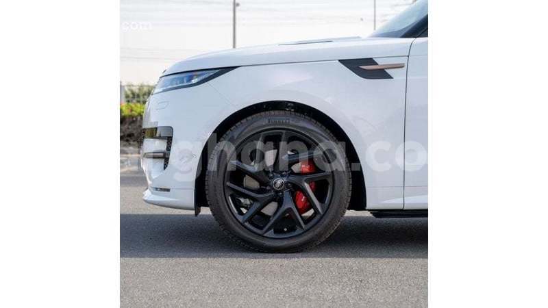 Big with watermark land rover range rover ashanti import dubai 55404