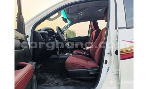 Buy Import Toyota Hilux White Car in Import - Dubai in Ashanti Buy Import Toyota Hilux White Car in Import - Dubai in Ashanti