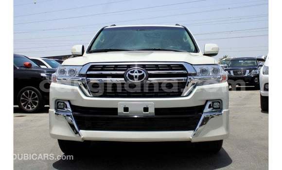 Ra Imported Toyota Land Cruiser funfun Ọkọ̀ in Import - Dubai ni Ashanti Ra Imported Toyota Land Cruiser funfun Ọkọ̀ in Import - Dubai ni Ashanti