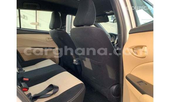 Ra Imported Toyota Yaris funfun Ọkọ̀ in Import - Dubai ni Ashanti Ra Imported Toyota Yaris funfun Ọkọ̀ in Import - Dubai ni Ashanti
