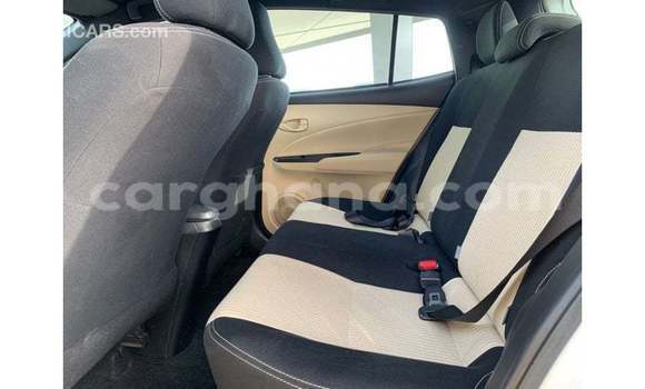 Ra Imported Toyota Yaris funfun Ọkọ̀ in Import - Dubai ni Ashanti Ra Imported Toyota Yaris funfun Ọkọ̀ in Import - Dubai ni Ashanti