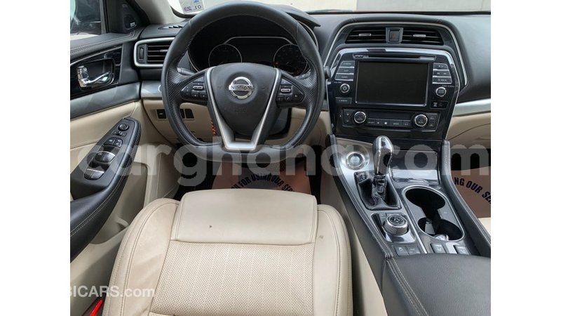 Big with watermark nissan maxima ashanti import dubai 55437