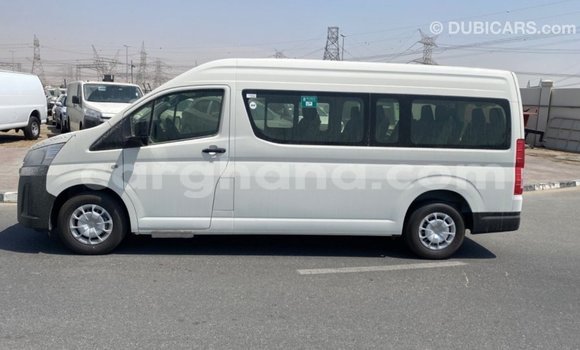 Buy Import Toyota Hiace White Car in Import - Dubai in Ashanti Buy Import Toyota Hiace White Car in Import - Dubai in Ashanti