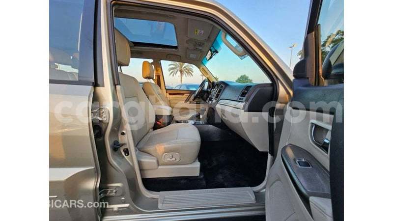 Big with watermark mitsubishi pajero ashanti import dubai 55455