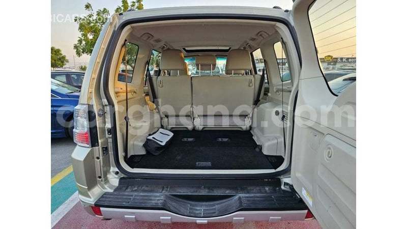 Big with watermark mitsubishi pajero ashanti import dubai 55455