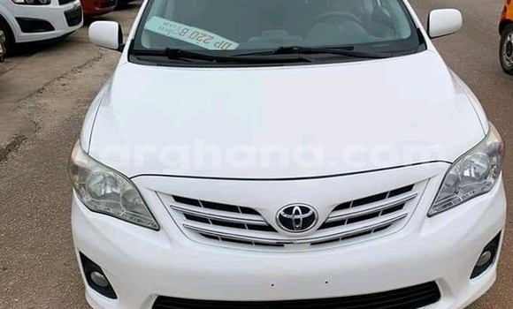 Buy Used Toyota Corolla White Car in Tema in Greater Accra