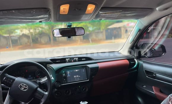 Buy Used Toyota Hilux White Car in Sekondi–Takoradi Metropolitan in Western Buy Used Toyota Hilux White Car in Sekondi–Takoradi Metropolitan in Western
