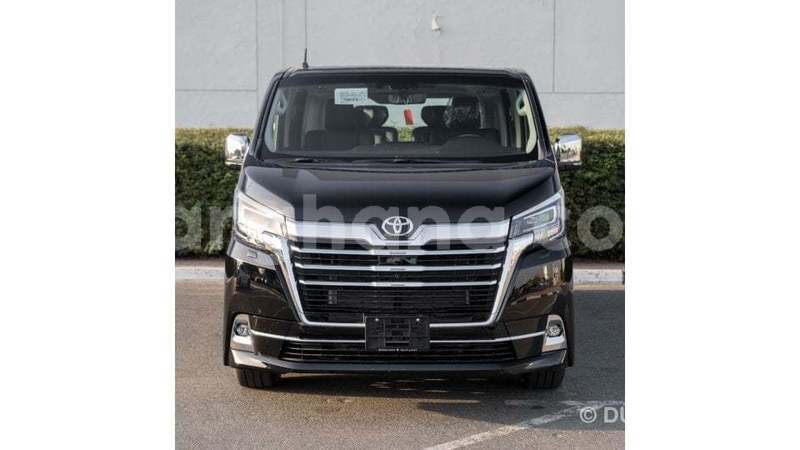 Big with watermark toyota granvia ashanti import dubai 55474