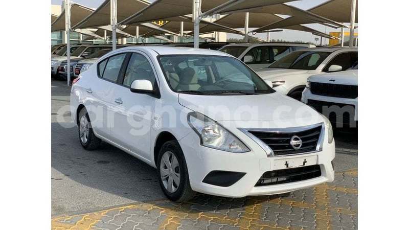 Big with watermark nissan sunny ashanti import dubai 55482