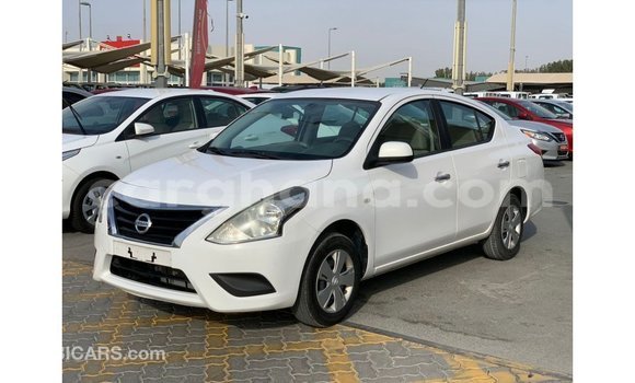 Ra Imported Nissan Sunny funfun Ọkọ̀ in Import - Dubai ni Ashanti Ra Imported Nissan Sunny funfun Ọkọ̀ in Import - Dubai ni Ashanti