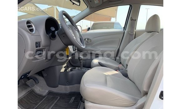 Ra Imported Nissan Sunny funfun Ọkọ̀ in Import - Dubai ni Ashanti Ra Imported Nissan Sunny funfun Ọkọ̀ in Import - Dubai ni Ashanti