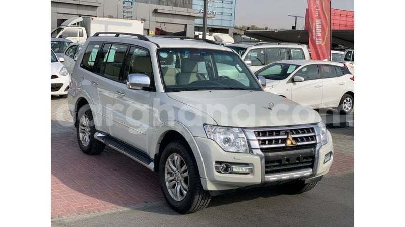 Big with watermark mitsubishi pajero ashanti import dubai 55488