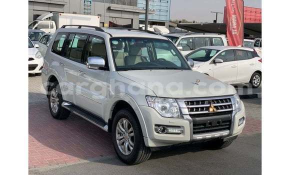Ra Imported Mitsubishi Pajero funfun Ọkọ̀ in Import - Dubai ni Ashanti Ra Imported Mitsubishi Pajero funfun Ọkọ̀ in Import - Dubai ni Ashanti