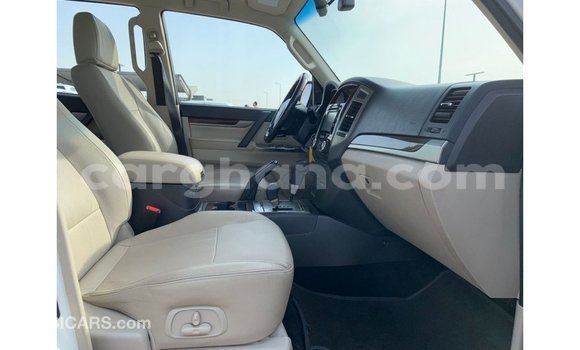 Ra Imported Mitsubishi Pajero funfun Ọkọ̀ in Import - Dubai ni Ashanti Ra Imported Mitsubishi Pajero funfun Ọkọ̀ in Import - Dubai ni Ashanti