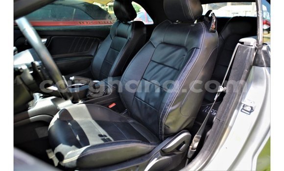 Ra Imported Ford Mustang Miiran Ọkọ̀ in Import - Dubai ni Ashanti Ra Imported Ford Mustang Miiran Ọkọ̀ in Import - Dubai ni Ashanti