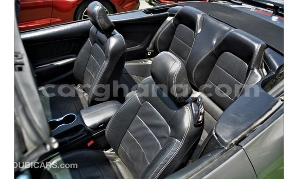 Ra Imported Ford Mustang Miiran Ọkọ̀ in Import - Dubai ni Ashanti Ra Imported Ford Mustang Miiran Ọkọ̀ in Import - Dubai ni Ashanti