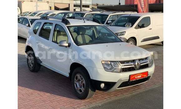 Sayi Imported Renault Duster White Mota in Import - Dubai a Ashanti