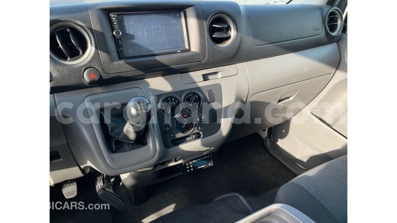 Big with watermark nissan urvan ashanti import dubai 55511