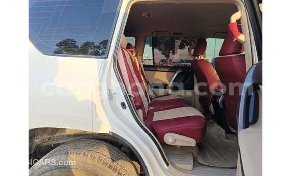 Buy Import Toyota IST White Car in Import - Dubai in Ashanti Buy Import Toyota IST White Car in Import - Dubai in Ashanti