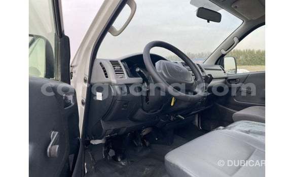 Ra Imported Toyota Hiace funfun Ọkọ̀ in Import - Dubai ni Ashanti Ra Imported Toyota Hiace funfun Ọkọ̀ in Import - Dubai ni Ashanti