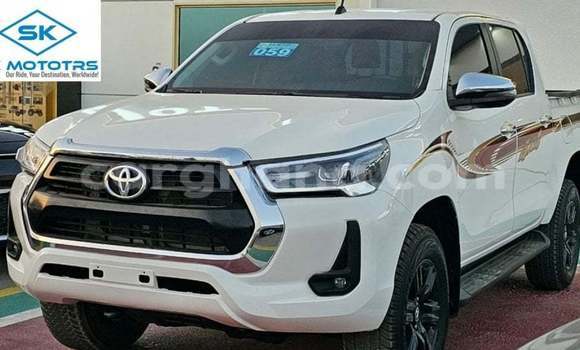 Buy Import Toyota Hilux White Car in Import - Dubai in Ashanti Buy Import Toyota Hilux White Car in Import - Dubai in Ashanti