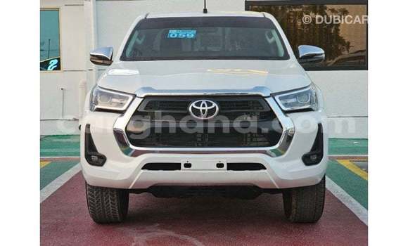 Buy Import Toyota Hilux White Car in Import - Dubai in Ashanti Buy Import Toyota Hilux White Car in Import - Dubai in Ashanti