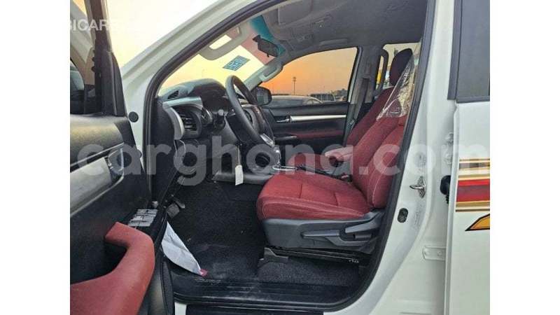 Big with watermark toyota hilux ashanti import dubai 55546