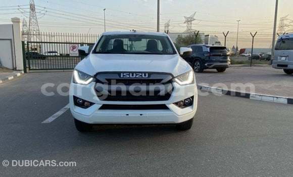 Buy Import Isuzu Rodeo White Car in Import - Dubai in Ashanti Buy Import Isuzu Rodeo White Car in Import - Dubai in Ashanti
