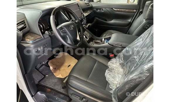 Buy Import Toyota Alphard White Car in Import - Dubai in Ashanti Buy Import Toyota Alphard White Car in Import - Dubai in Ashanti