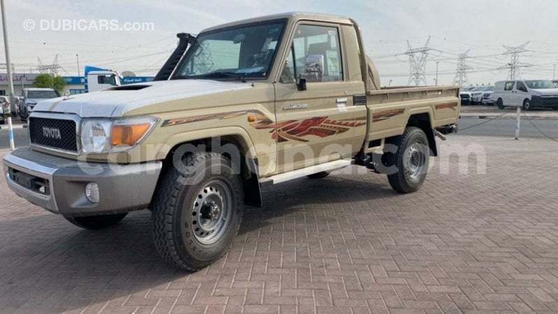 Big with watermark toyota land cruiser ashanti import dubai 55586