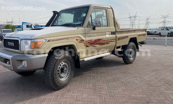Buy Import Toyota Land Cruiser Beige Car in Import - Dubai in Ashanti Buy Import Toyota Land Cruiser Beige Car in Import - Dubai in Ashanti