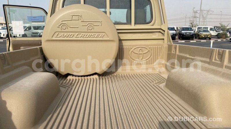 Big with watermark toyota land cruiser ashanti import dubai 55586