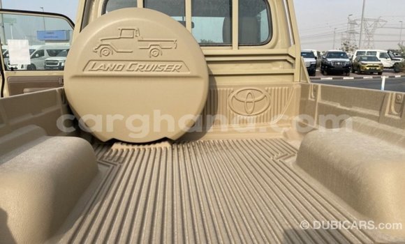 Buy Import Toyota Land Cruiser Beige Car in Import - Dubai in Ashanti Buy Import Toyota Land Cruiser Beige Car in Import - Dubai in Ashanti