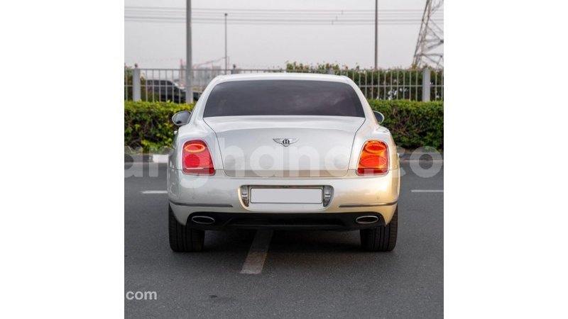 Big with watermark bentley flying spur ashanti import dubai 55588