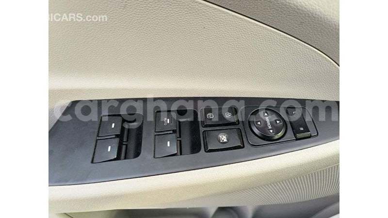 Big with watermark hyundai tucson ashanti import dubai 55591